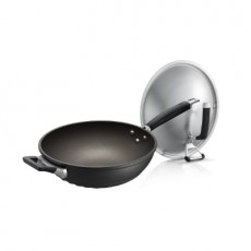 金刚旋风无油烟炒锅